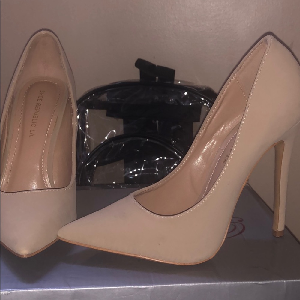 Nude heels
